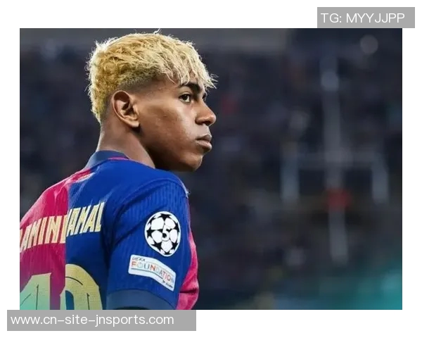 哈维盛赞亚马尔未来有望夺金球奖布斯克茨始终保持顶级表现