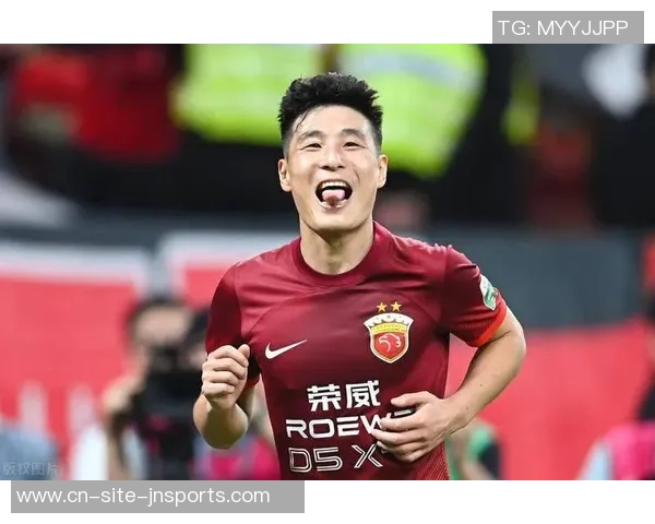 武磊社交媒体感悟：错过比赛却收获自我成长与反思