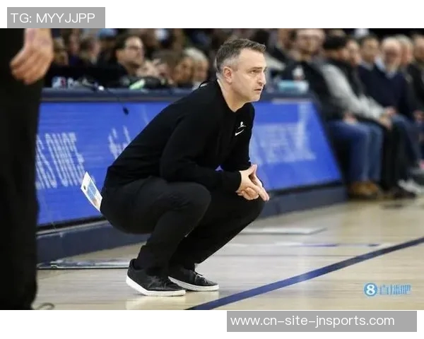 布莱克分析班凯罗进攻低迷原因并表示将全力为其创造得分机会